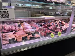 481-biocoop-crolles-magasin-alimentation-bio-boucherie-viande-poulet-boeuf-veau.webp